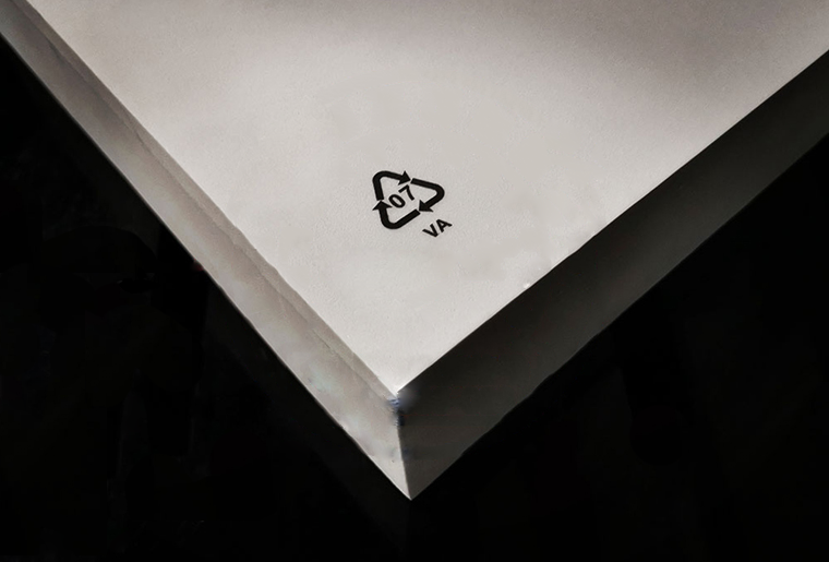 Z6尊龙凯时SP-8872宽幅喷码机在EVA上的利用